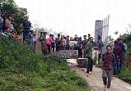 Lào Cai: Cổng trường đổ sập đè chết học sinh lớp 2