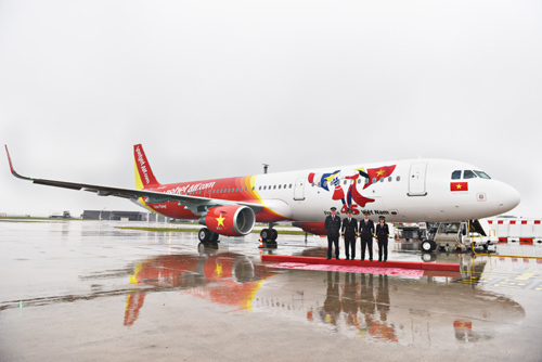 Vietjet nhận tàu bay mang biểu tượng tình hữu nghị Việt - Pháp