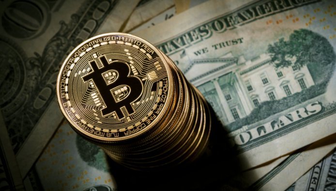 Tại sao Bitcoin tiếp tục lao dốc, đã xuống dưới 7.000 USD?