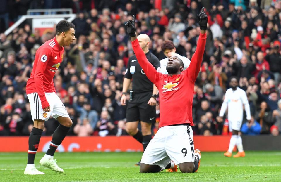 Mourinho khoái cách MU sớm