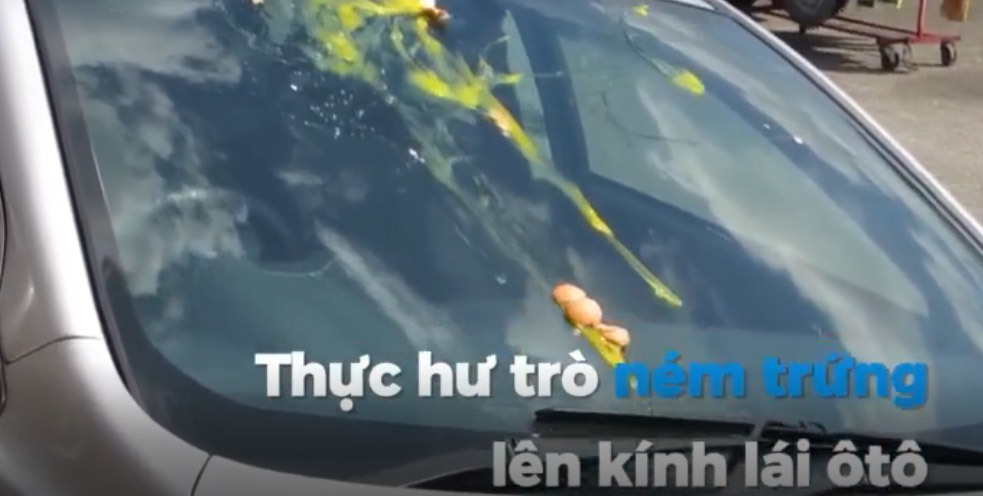 Thực hư chuyện ô tô mất tầm nhìn khi bị ném trứng