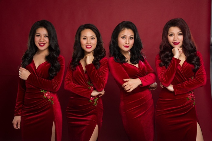 Mộc Miên hát acapella trong đêm nhạc bán cổ điển