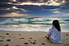 Trong tình thế chỉ có thể cứu vợ hoặc cứu con, chồng tôi đã không chọn vợ