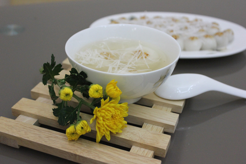 Tự tay làm bánh chay cho ngày Tết Hàn thực thêm ý nghĩa