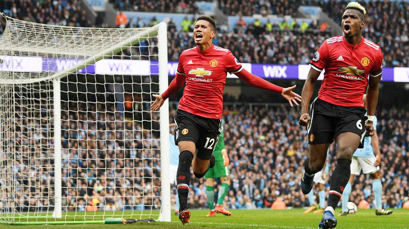 Ngược dòng ngoạn mục, MU khiến Man City run rẩy chiến C1