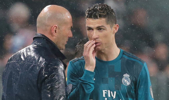 Ronaldo ra điều kiện đơn giản trở lại Real Madrid