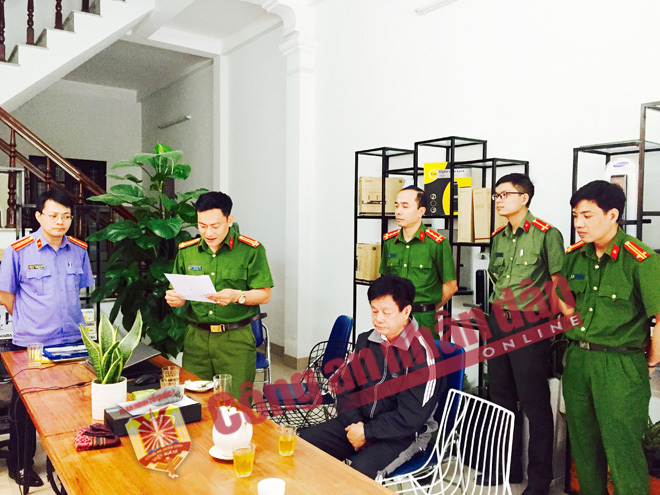 Đường dây đánh bạc ngàn tỷ Rikvip: Bắt giám đốc DN trung gian thanh toán