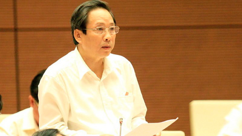 Bí thư Quảng Bình chỉ đạo gấp vụ người nhà bí thư huyện làm quan