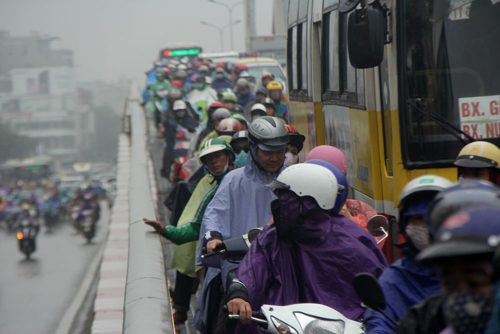 {title} ùn tắc,tắc đường