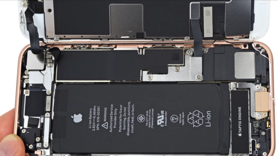 Tại sao iPhone 8 'tử nạn' khi nâng cấp lên iOS 11.3?