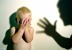 Đánh trẻ em gây thương tích: phạt nặng đến 10 năm tù