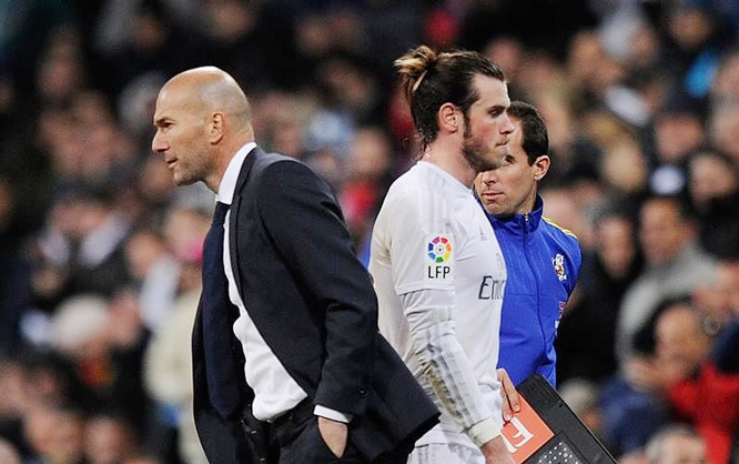 Bale xung khắc với Zidane, liệu MU có cơ hội?