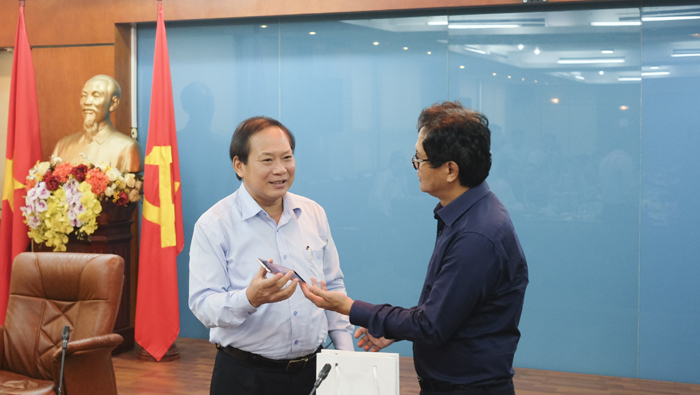 VTV thử nghiệm truyền hình 4K, Bộ TT&TT sẽ quản lý chặt Netflix