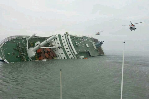Thảm họa chìm phà giết hàng trăm học sinh Hàn Quốc