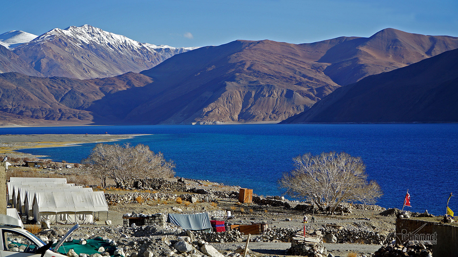 Vẻ đẹp huyền bí hồ Pangong