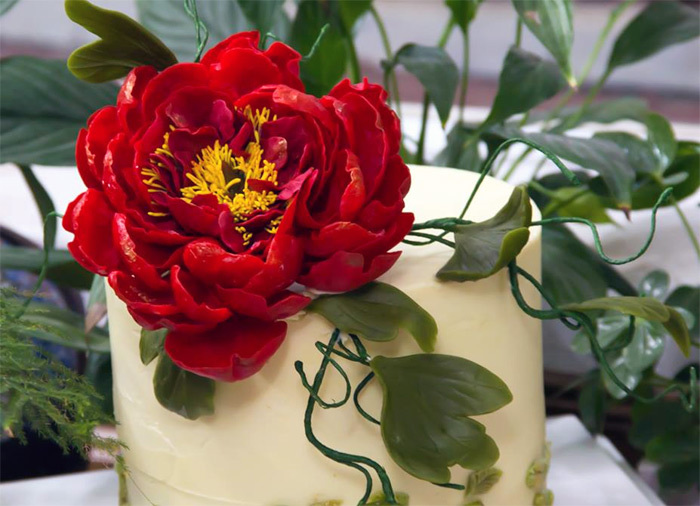 Lương hàng ngàn USD/tháng, bỏ việc mở lò bánh 'xả' stress