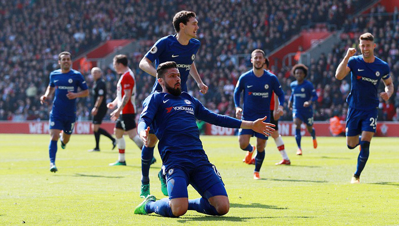 Siêu dự bị Giroud rực sáng, Chelsea thắng ngược khó tin