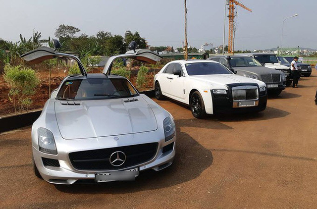 Điểm danh những loại ô tô có thể 'dính' thuế tài sản ở Việt Nam