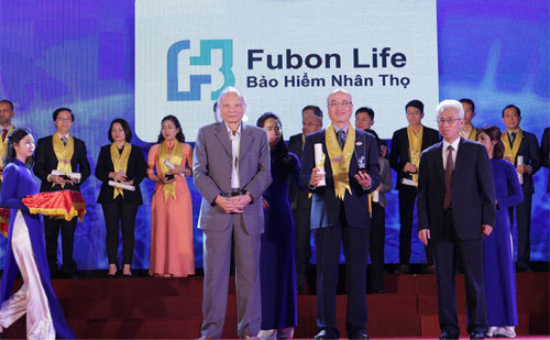 Fubon Life Việt Nam 6 năm liền nhận giải thưởng Rồng Vàng