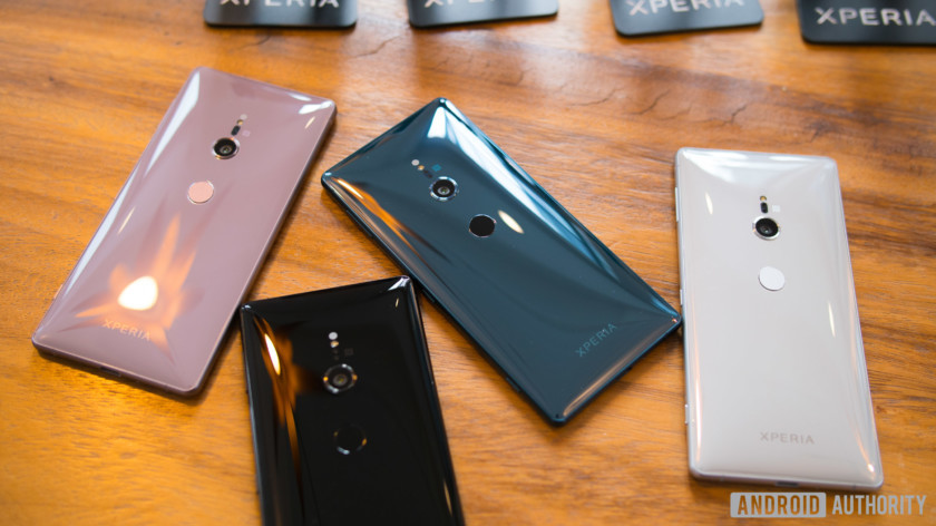 Xperia XZ2 tại Việt Nam giá 20 triệu đồng, thiết kế lạ mắt