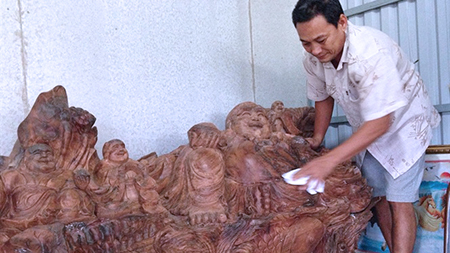 Đào được khúc gỗ sưa quý hiếm ở vuông tôm, giá 1,5 tỷ chưa bán