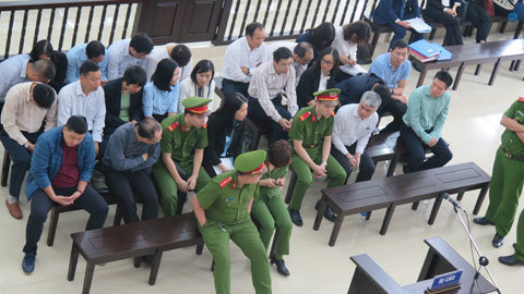 Bị bất ngờ triệu tập, nguyên Phó TGĐ Oceanbank khai gì?