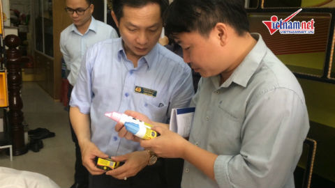 Bất chấp kiểm tra, chủ chi nhánh Vinaca vẫn 'nổ' chữa khỏi ung thư, HIV