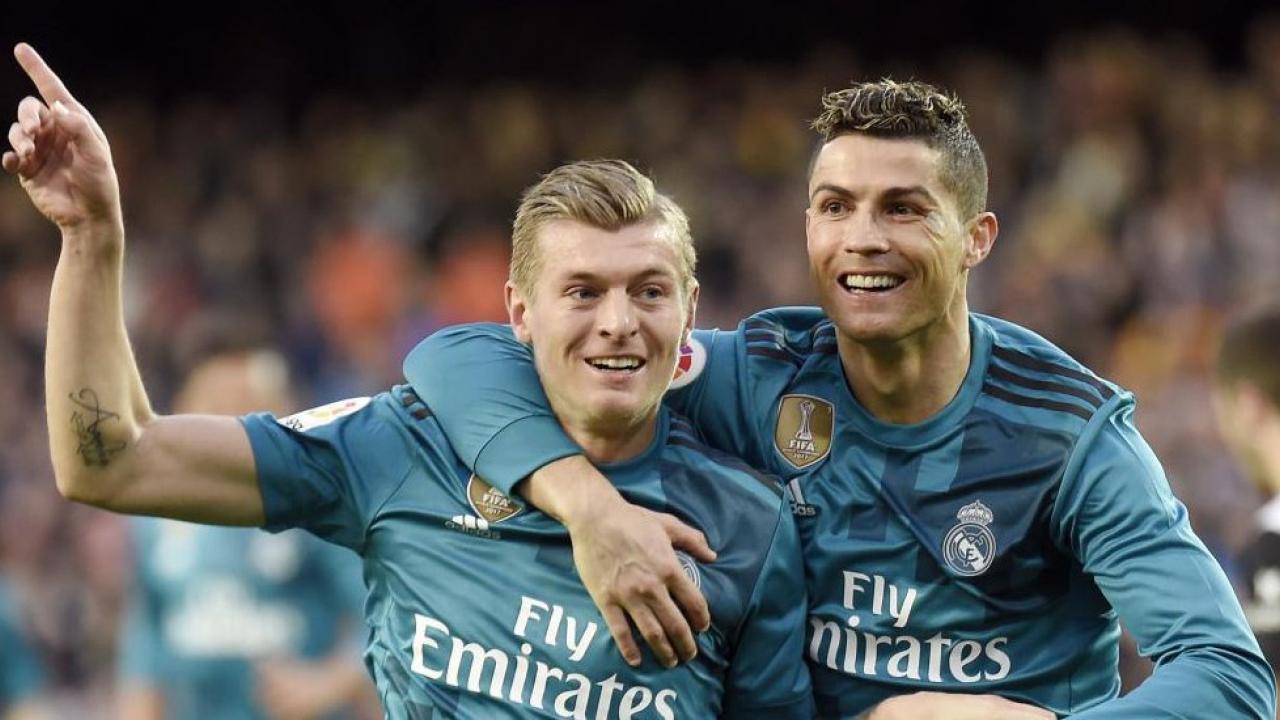 MU sẽ mua Kroos, Mourinho chọn Ter Stegen thay De Gea