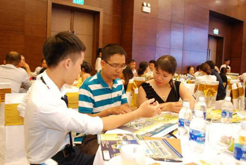 Mua bất động sản, chọn mặt gửi vàng