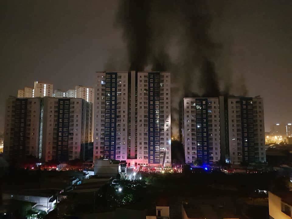 Vụ cháy chung cư Carina: Khởi tố, bắt tạm giam GĐ công ty Hùng Thanh