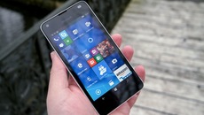 Microsoft bán xong chiếc Windows Phone cuối cùng