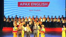 Apax English nhận giải Sao Khuê 2018