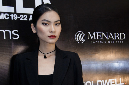 Xu hướng make up ấn tượng tại VIFW