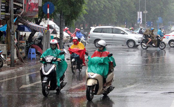 Dự báo thời tiết 24/4: Tụt 5 độ, miền Bắc mưa to