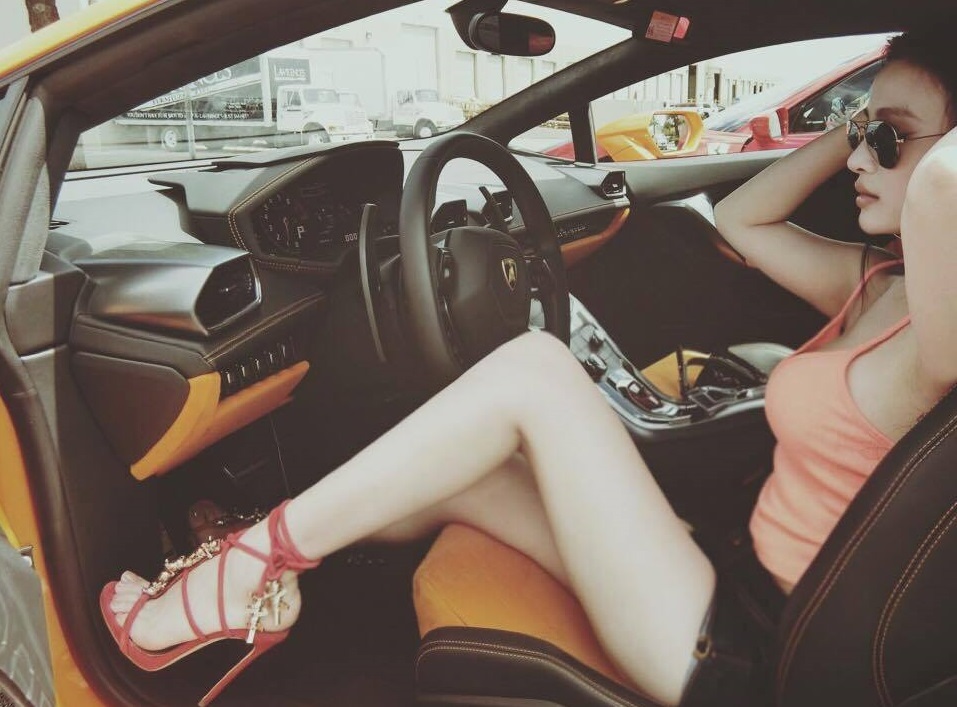 Cuộc sống nhung lụa của hot girl Hà thành sau khi lấy chồng đại gia