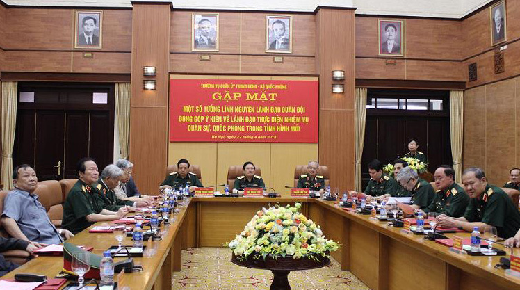 Cuộc gặp của Bộ trưởng Quốc phòng và một số tướng lĩnh