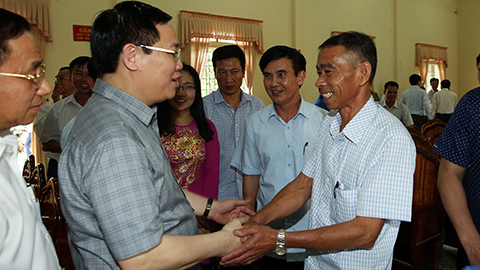 Đề nghị phong toả tài sản đảng viên có dấu hiệu tham nhũng