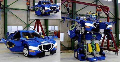 Xem ô tô biến hình thành robot như trong phim bom tấn