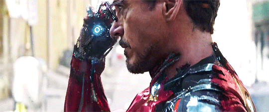 ‘Avengers: Infinity War’ đạt doanh thu mở màn không thể tin nổi