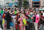Kẹt cứng khách Trung Quốc tại cửa khẩu Móng Cái dịp nghỉ lễ