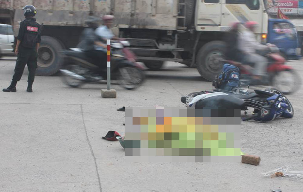 Truy đuổi hơn 1km chặn xe ben cán chết người rồi bỏ chạy