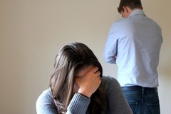 Đi đánh ghen, tôi bị người cũ của chồng nói cho 'mất mặt'