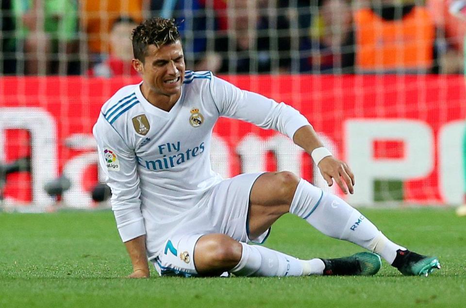 Ronaldo gặp họa lớn, Real lo sốt vó trước chung kết C1