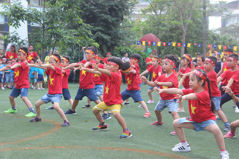 Truyện Thiên Kim Giả Mang Toàn Tông Phi Thăng