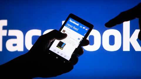 Đi tù vì đả kích chính quyền trên Facebook