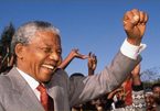 &quot;Tù nhân vĩ đại&quot; trở thành tổng thống da đen đầu tiên của Nam Phi