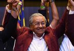 Cựu thủ tướng Malaysia 92 tuổi tái cử ngoạn mục