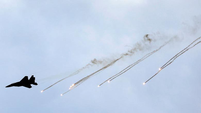 Israel nã tên lửa vào thủ đô Syria