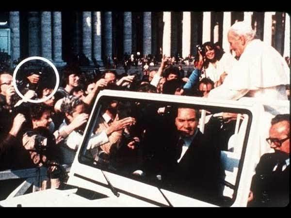 Ngày này năm xưa: Giáo hoàng John Paul II bị ám sát hụt