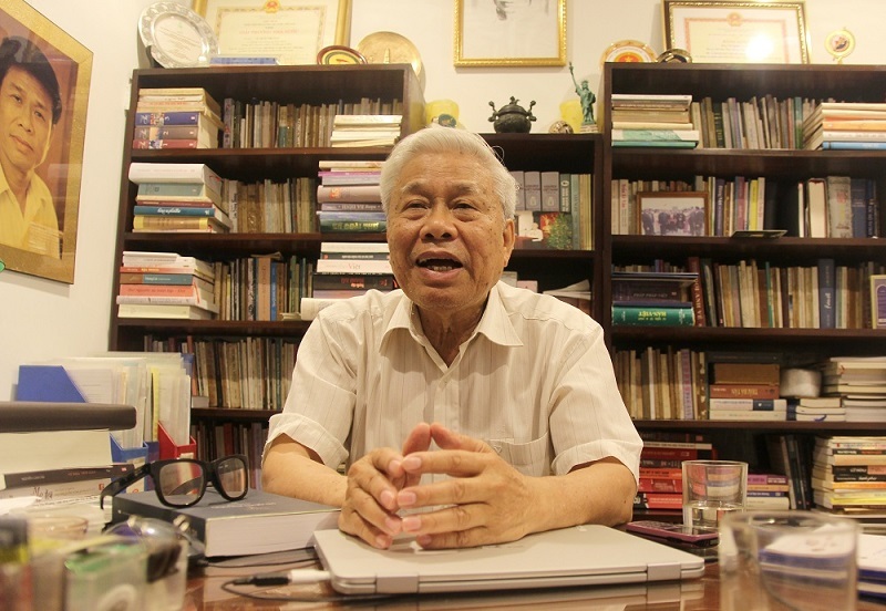 chan dung nha tho vu quan phuong